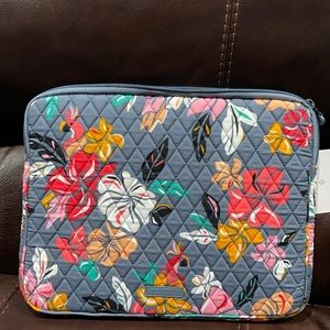 Vera Bradley laptop sleeve